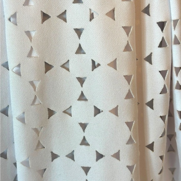 Trina Turk White Laser Cut Fit & Flare Dress Size 0 - Picture 11 of 15